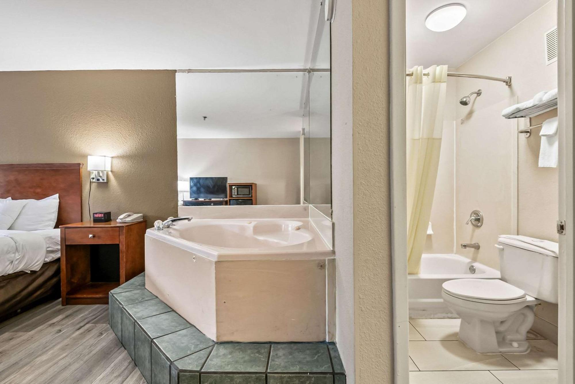 Quality Inn Quincy - Tallahassee West Εξωτερικό φωτογραφία